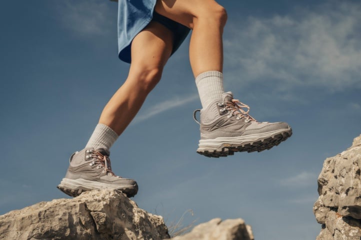 Category photo for hiking boots