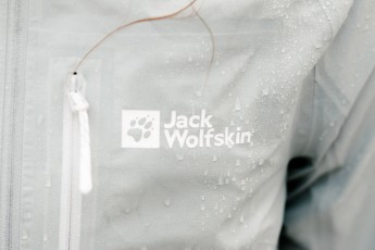 Jack wolfskin official on sale